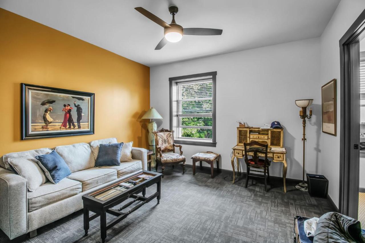 Webber Hotel Lyndonville Экстерьер фото